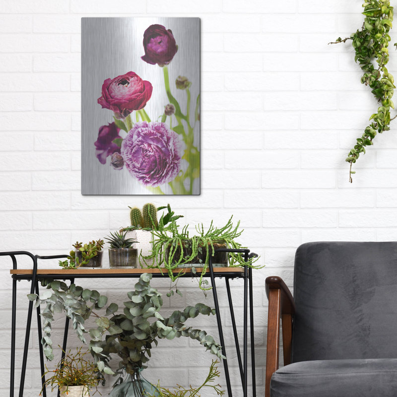 Art mural en métal «Spring Ranunculus 6» par Laura Marshall, H 16 po x l 12 po