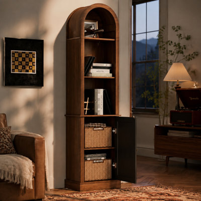 Meuble de coin arqué haut avec porte à persiennes, tablette étroite en bois pour salon, chambre à coucher, petits espaces, couleur noyer brun