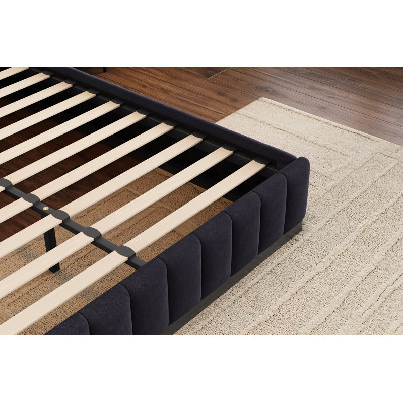 Grand lit en velours Dendy, bleu marine