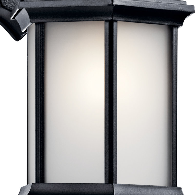 Mahtotopa Aluminum Wall Light