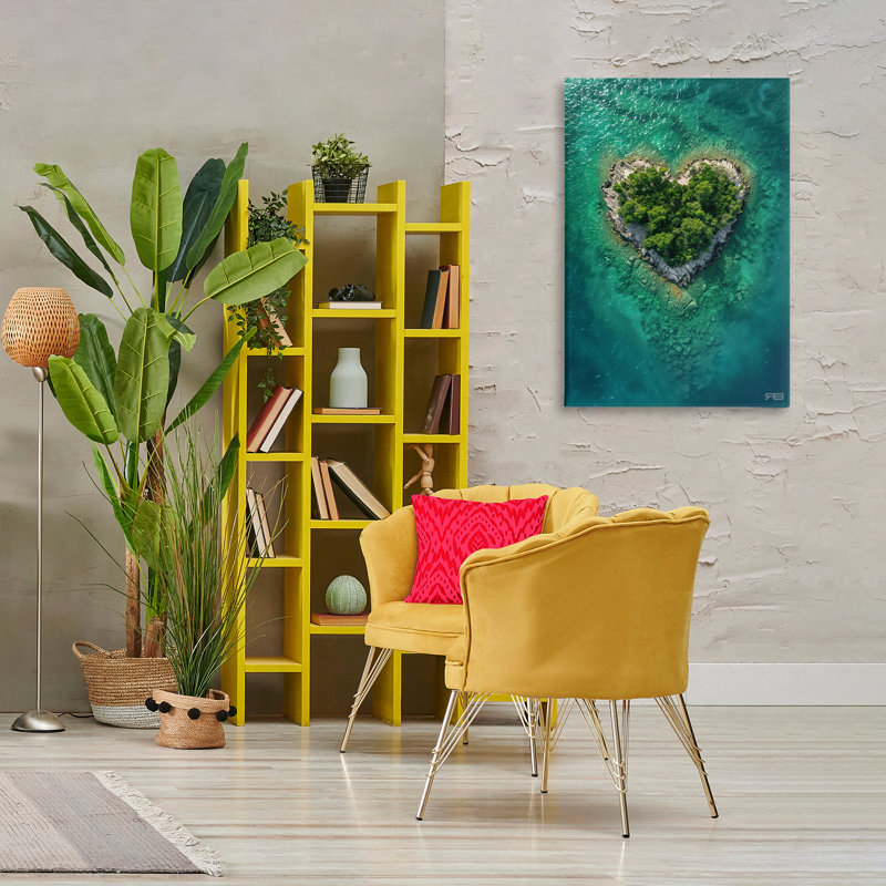 «Heart Shaped Island», art mural par RB, H 36 po x l 24 po