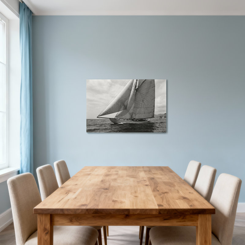Voilier tendance sur les vagues de l'océan en noir et blanc, H 16 po x l 24 po
