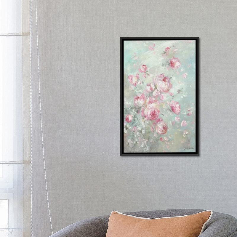 «Whispering Petals» par Debi Coules - reproduction sur toile, H 26 po x l 18 po x P 1,5 po, Toile avec cadre noir