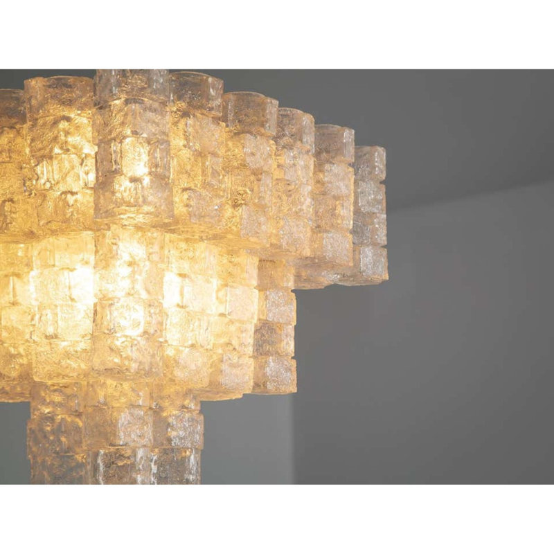 Lustre vénitien à plusieurs niveaux avec sculptures, Nickel brossé, Glace transparente, 17" Width x 17" Depth x 35" Height