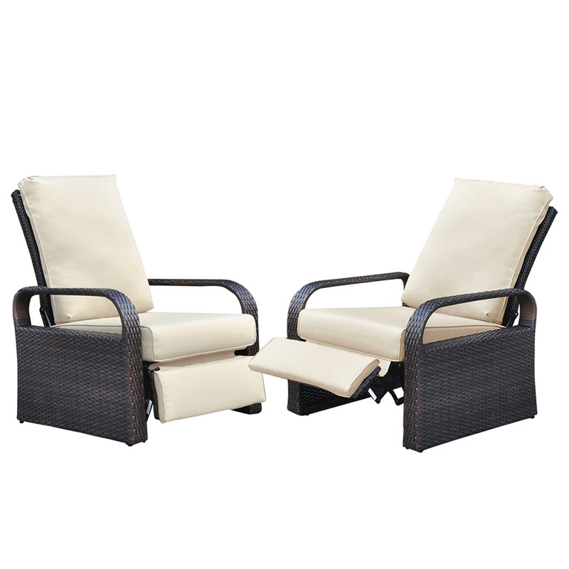 Chaise longue d'extérieur en métal Adhvik, Beige