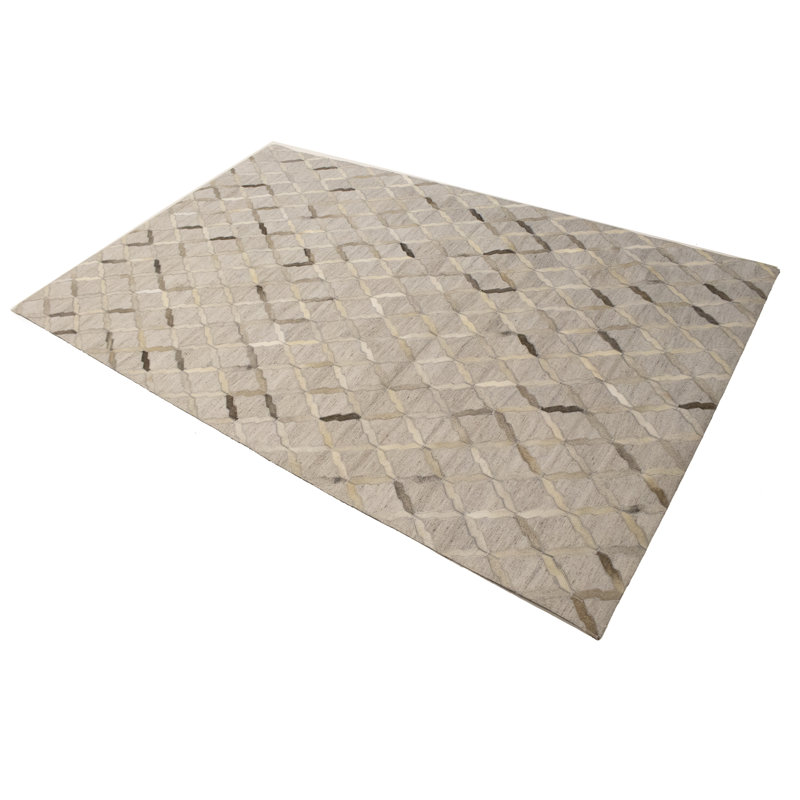 Tapis argenté en cuir 5X8