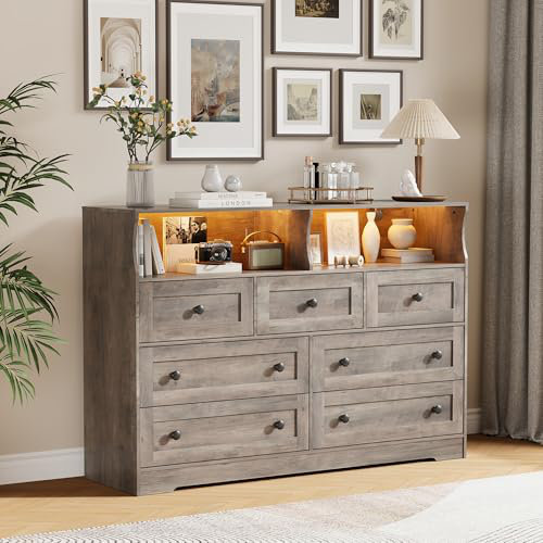 7 Drawer Dresser for Bedroom with LED Lights, Wooden Chest of Drawers with 2 Open Compartments and Charging Station, Grey