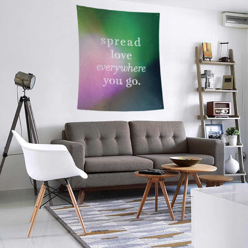 Tapisserie de polyester à l’quoted love quot, H 80 po x l 68 po, Rose / Vert