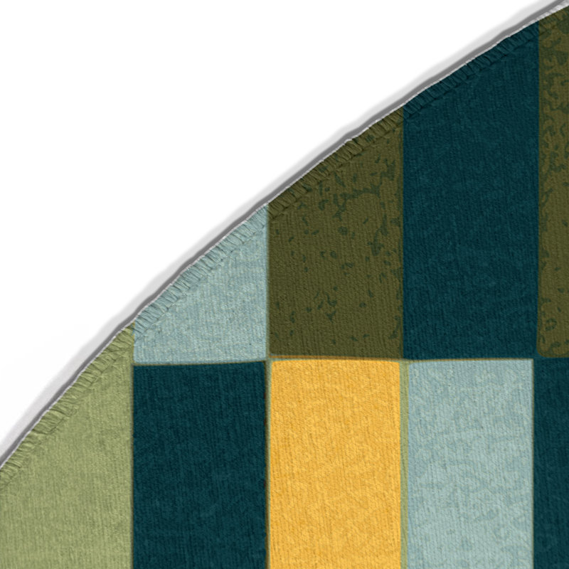 Geomatrix Indoor And Outdoor Area Rug, Round 5'