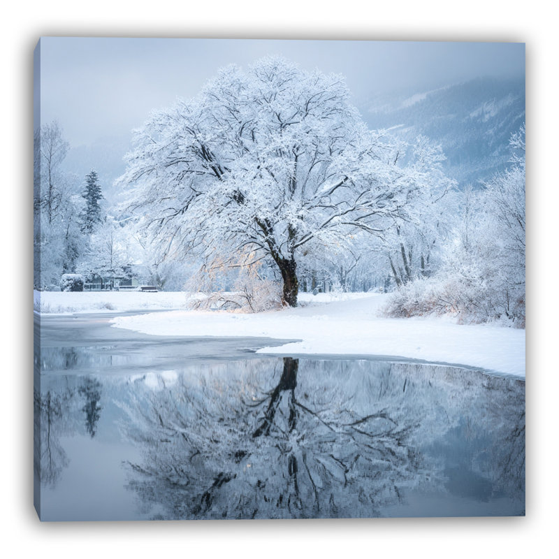 «Tranquil Winter Reflection Snow Landscape», art mural sur toile tendue, H 12 po x l 12 po