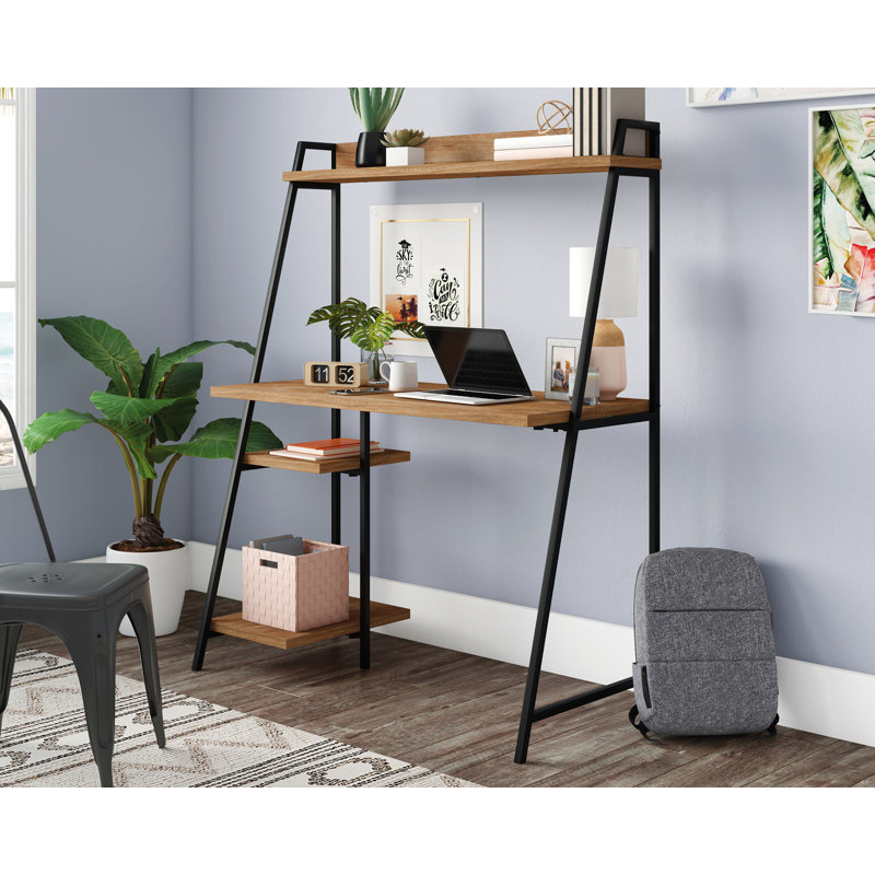 Bureau d'ordinateur moderne avec huche pour bureau