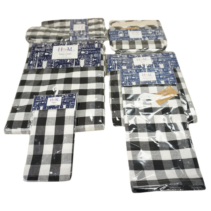 Home & Manor Gingham Cotton Potholder