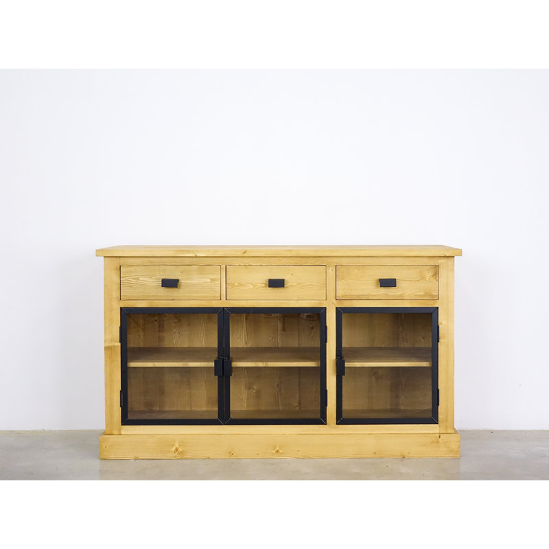 Calum 155.5cm Solid Wood Sideboard