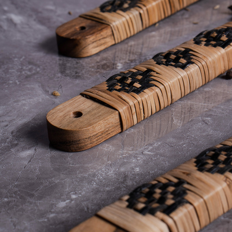 Ensemble d'ustensiles en bois d'acacia faits à la main – manches en bambou, outils de cuisine bohèmes