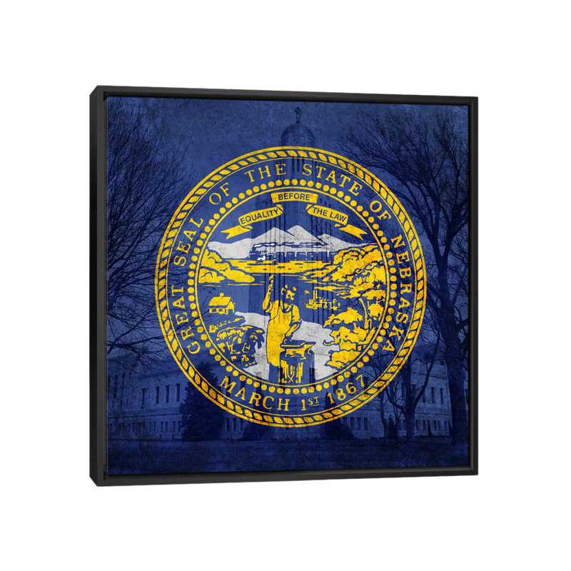 «Flags Nebraska Capitol Building», impression sur toile, H 18 po x l 18 po x P 1,5 po, Toile encadrée noire, Pas de tapis