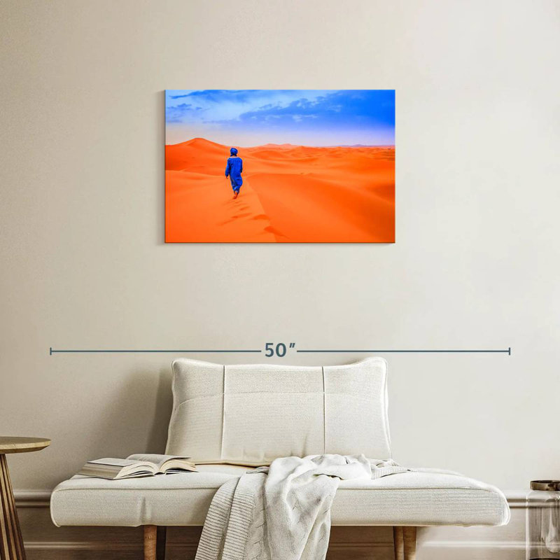Nicci Berber In The Desert, 20" H x 30" W