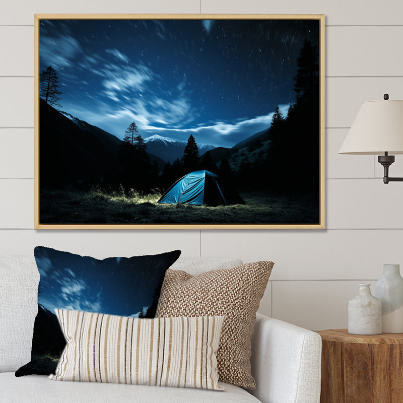 Starlit camping in Canada 1 - camping, art mural, H 34 po x l 44 po x P 1,5 po, Cadre de coin argenté fermé