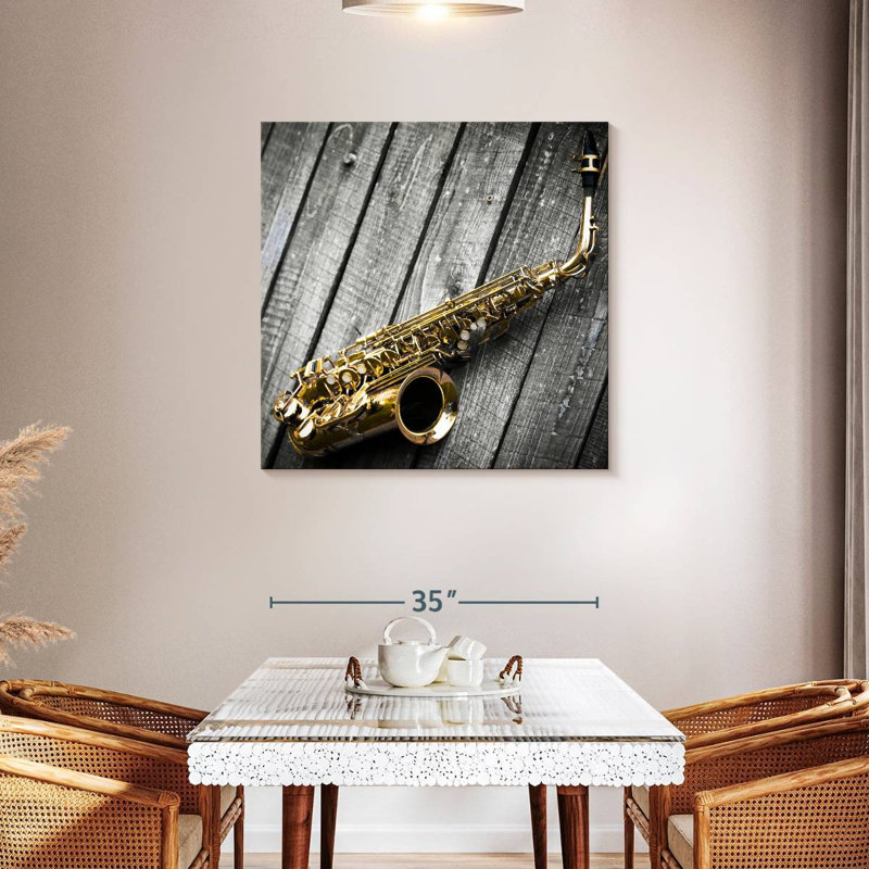 Saxophone alto Abarca, H 36 po x l 36 po