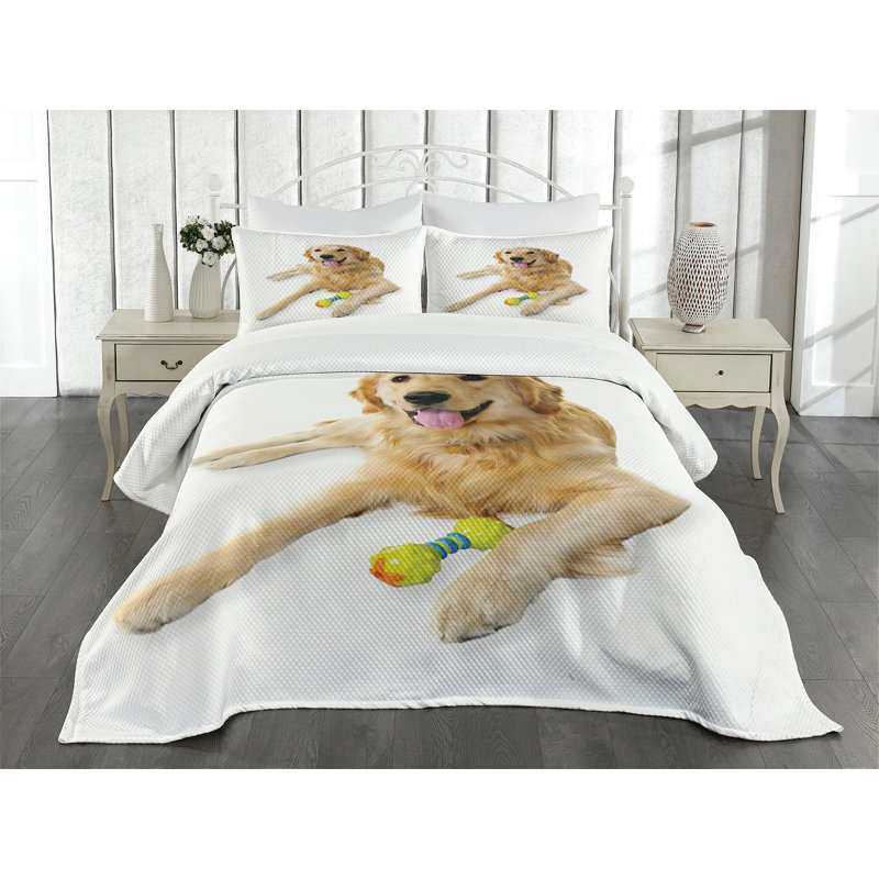 Golden Retriever Print King Size Polyester Bedspread Set