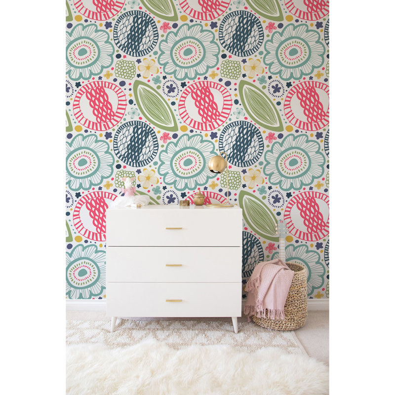 Amariona Floral Wallpaper, 250 x 250cm