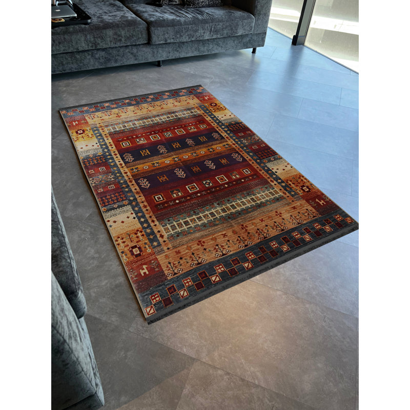 Tapis orange / bourgogne en polypropylène tissé à la machine Konke, Rectangle 5 pi x 6 pi 6 po