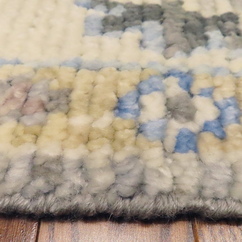 Cascade Hand Knotted Wool Area Rug, Sample 2' x 3'