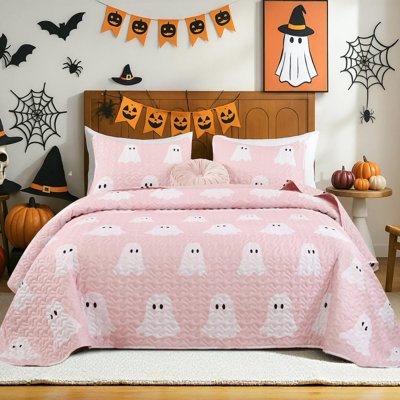 JANZAA  Halloween Quilt Set 3 Pieces - Lightweight Ghost Pattern Quilt With Two Pillowcases