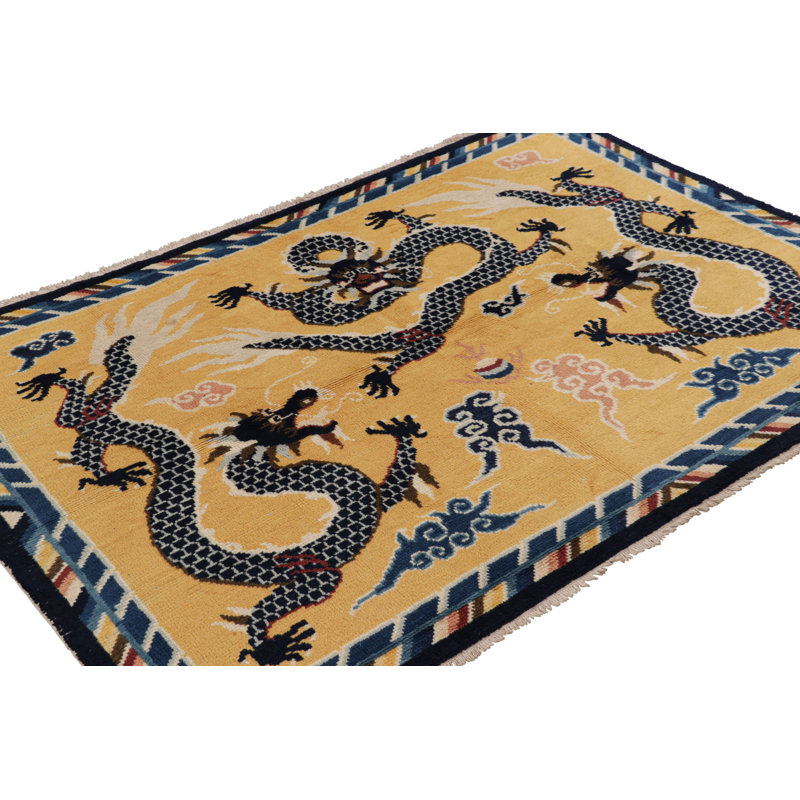 One-of-a-Kind 4’10”x6’9” Hand Knotted Area Rug
