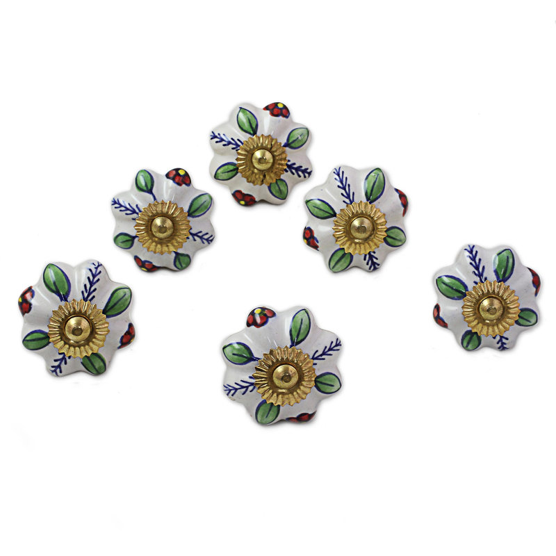 Oversized Saveliy 3 1/8" Novelty Knob Multipack