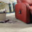 Fauteuil inclinable en polyuréthane rouge Ricardo avec lève-personne électrique