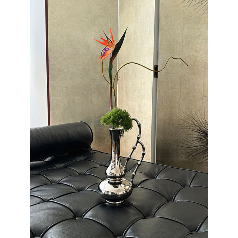 Vase de table en céramique