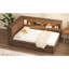 Lit de jour en bois avec tablettes de rangement, USB, DEL et lit gigogne-183650914