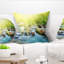 Coussin de plage eau de plage sous un coussin soleil brillant-123282250