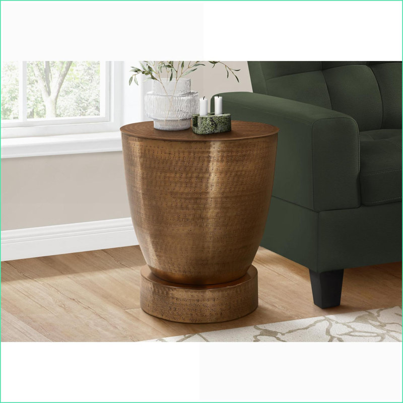 Table basse en métal cuivré peu encombrante - table d'appoint haute de 22 po Boho-Glam, assemblage minimal pour le salon et la chambre à coucher