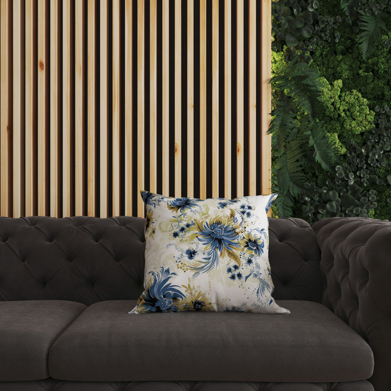 Coussin décoratif floral Delightful Wildflowers, Bleu / blanc / or floral, H 16 po x l 16 po