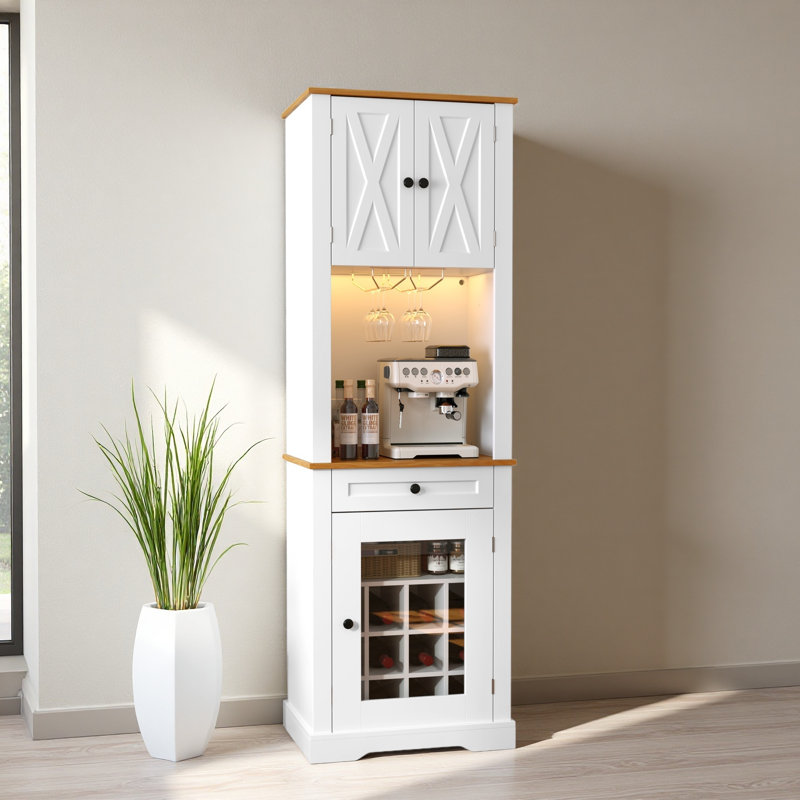 Bar avec éclairage à DEL, armoire à vin de ferme 69 po avec tiroir de rangement, tablettes réglables, 2 porte-verres et station de charge