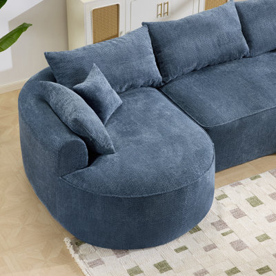 Le canapé de 124,5 pouces de style moderne sans armature, en tissu chenille bleu, est livré avec 3 coussins de dossier et 4 coussins décoratifs. L'éponge à haute résilience offre une expérience confortable. Aucun assemblage