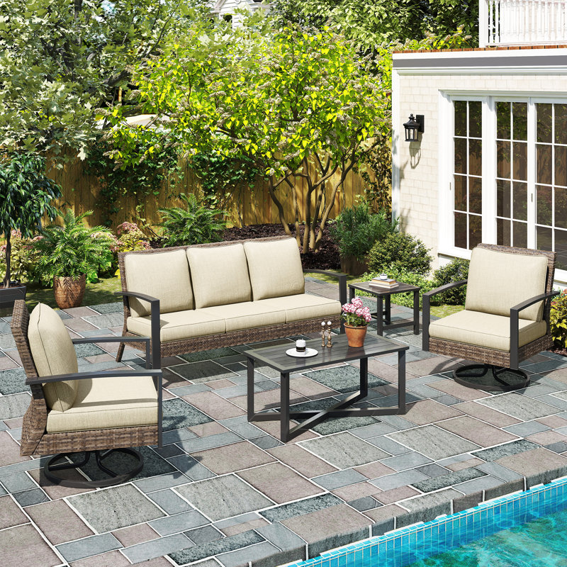 Ensemble de chaises de patio pivotantes avec coussins Shaylor, Beige