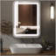 Miroir de salle de bain innovant avec DEL intelligente et technologie antibuée pour une réflexion claire et élégante.-113029256