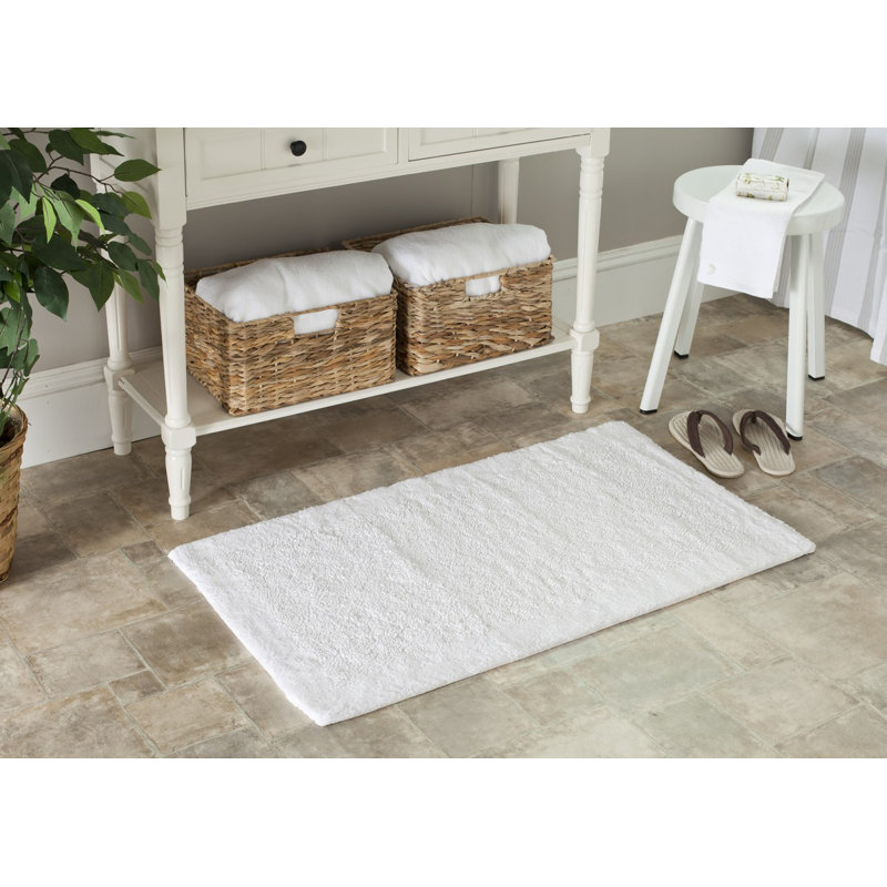 Master Bath Hand Tufted Cotton Rug, 21" H x 34" W, White