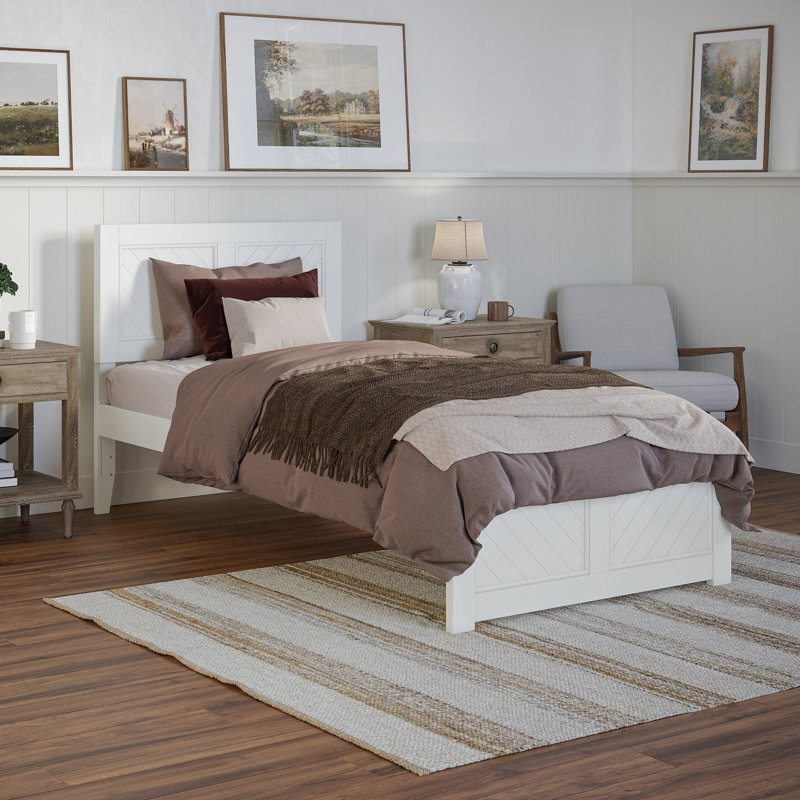 Lit plateforme en bois massif Jeinny avec pied de lit assorti, Simple TG, Blanc