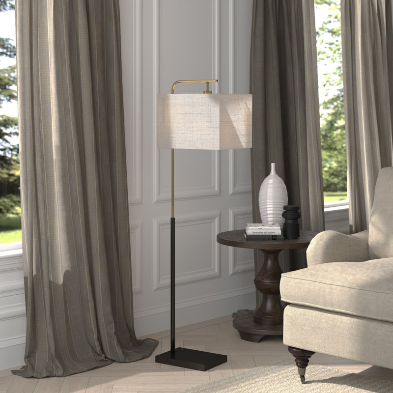 Lampe sur pied 60 po Fleetwood, Blanc cassé, Noir/laiton antique