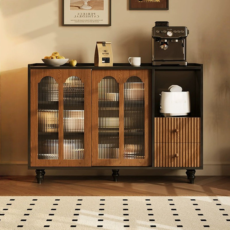 Buffet en noyer massif et bois manufacturé, H 39,37 po x l 56,3 po x P 15,75 po
