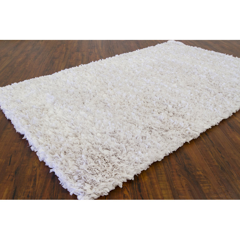 Tapis blanc à poils longs Arrisson, 3 pi 6 po x 5 pi 6 po