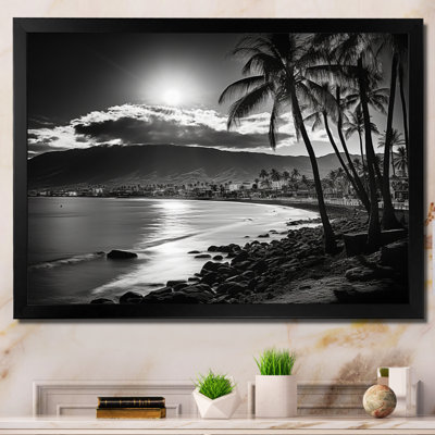 " Maui Beautiful Cityscape Black II "