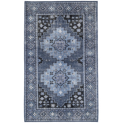 Tapis Ciro Distillery