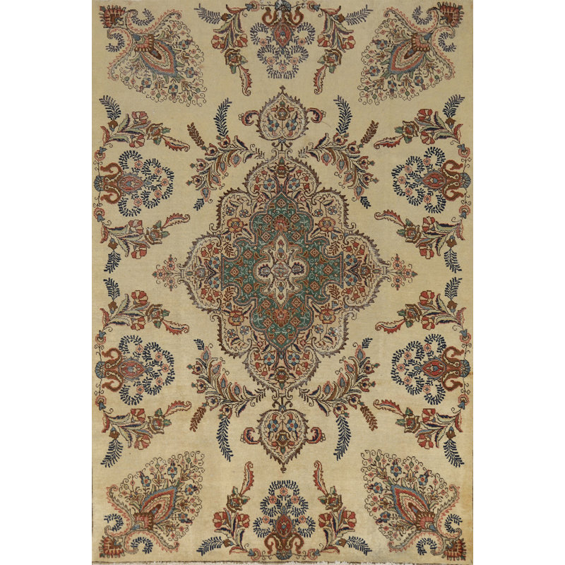 Tapis traditionnel floral en laine à médaillon 6 x 9