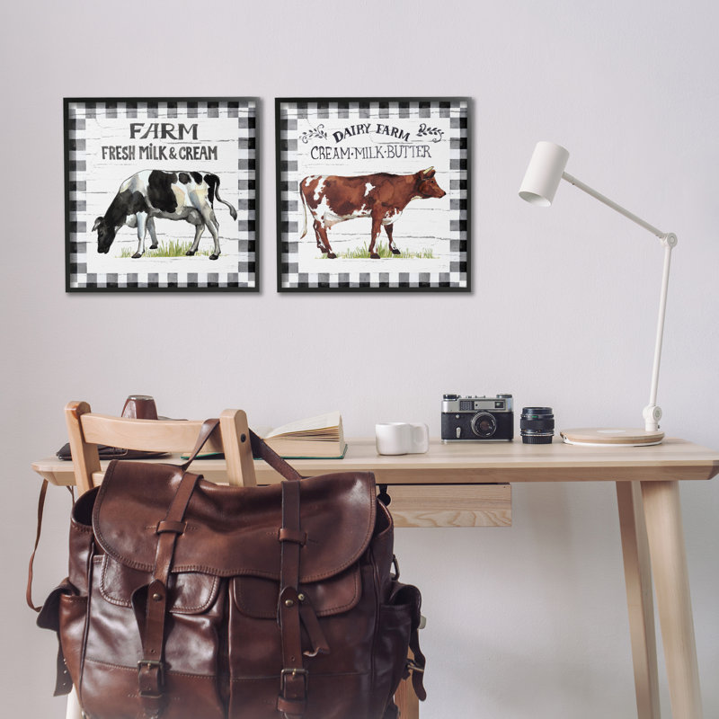 Ensemble de 2 giclées de vaches laitières par Spring Farm, Giclée encadrée noir minuit, H 17 po x l 17 po