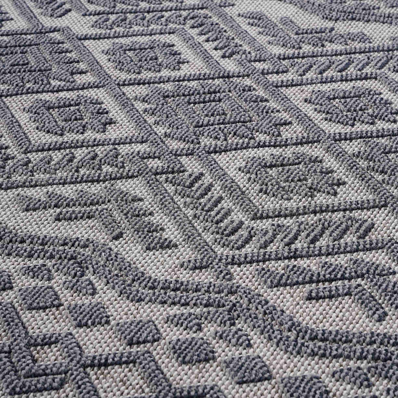 Collection Traditional Indoor/Outdoor Area Rug, Rectangle 4' x 6'2"