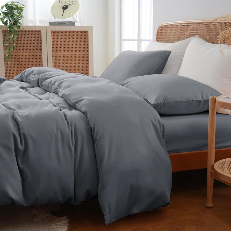 Premium 4-Piece Microfiber Duvet Cover Complete Set, Charcoal, Super King Duvet Cover Set + 3 Additional Pieces